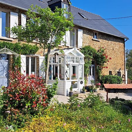 La Paix, Gite Bucolique En Normandie Condé-sur-Noireau المظهر الخارجي الصورة